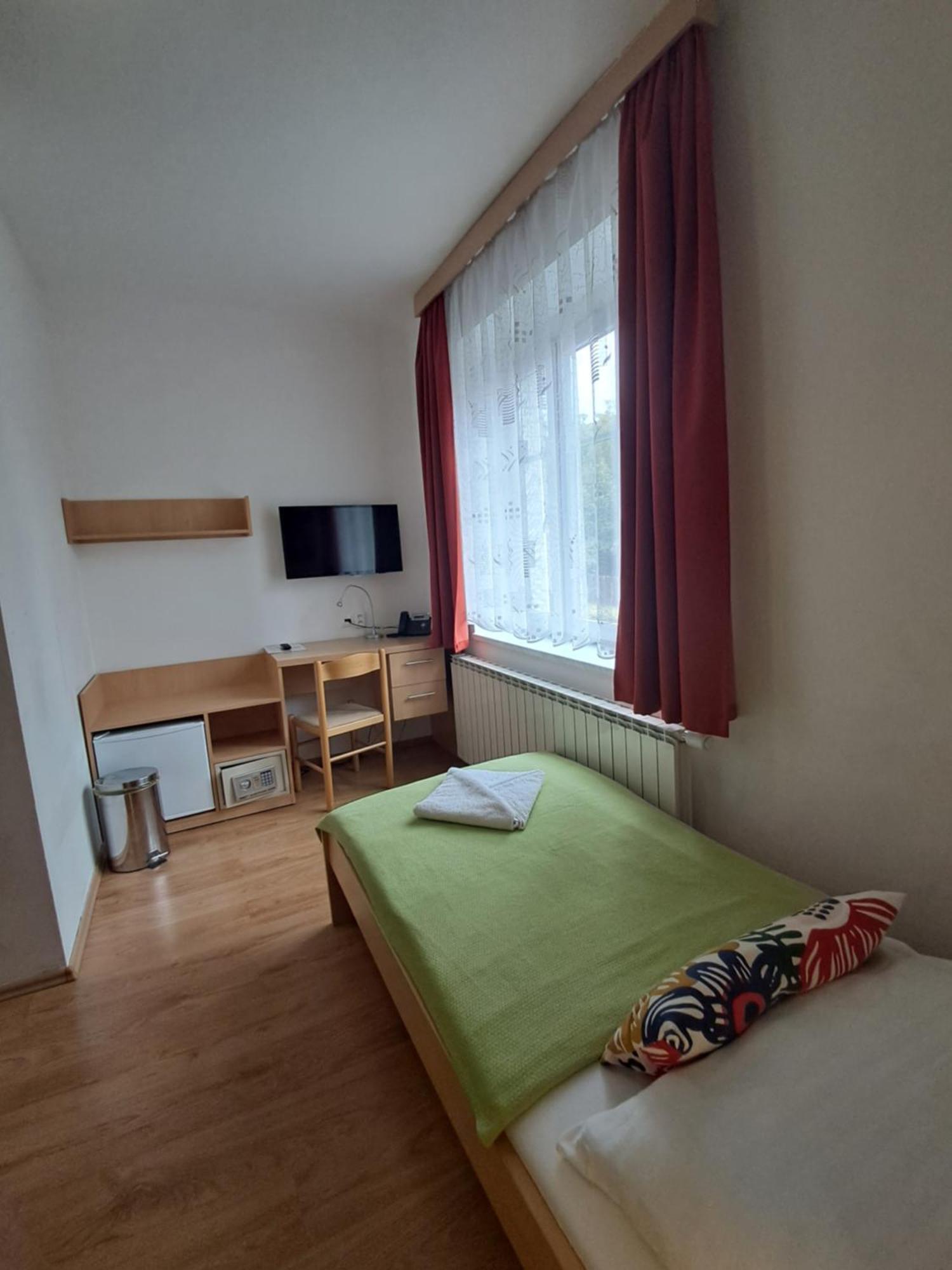 Hotel Garni Rambousek Prága Kültér fotó
