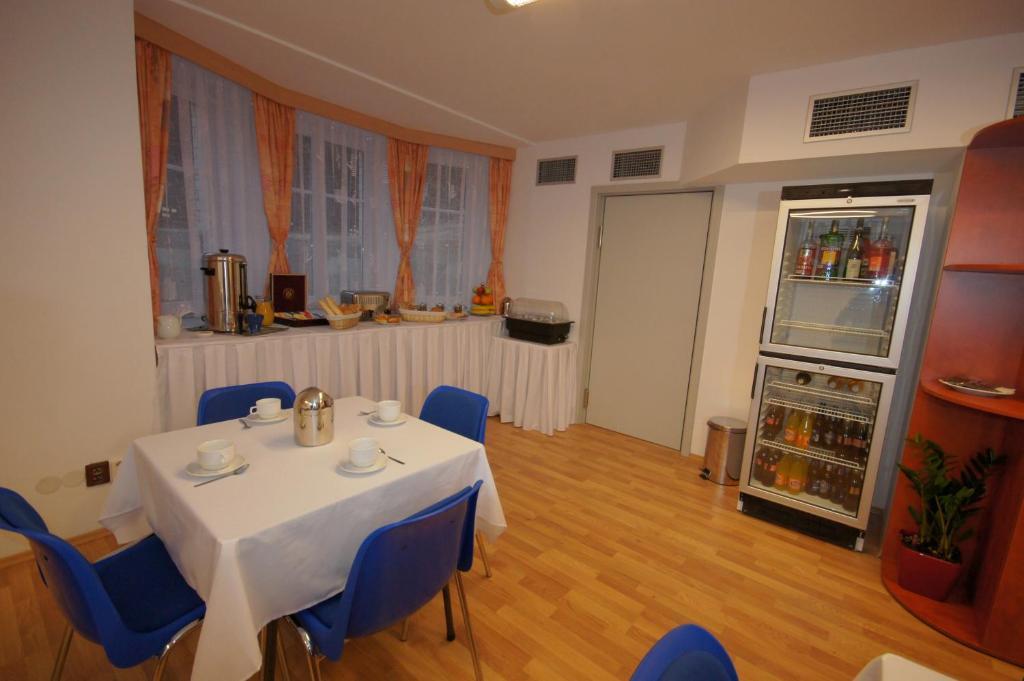 Hotel Garni Rambousek Prága Kültér fotó