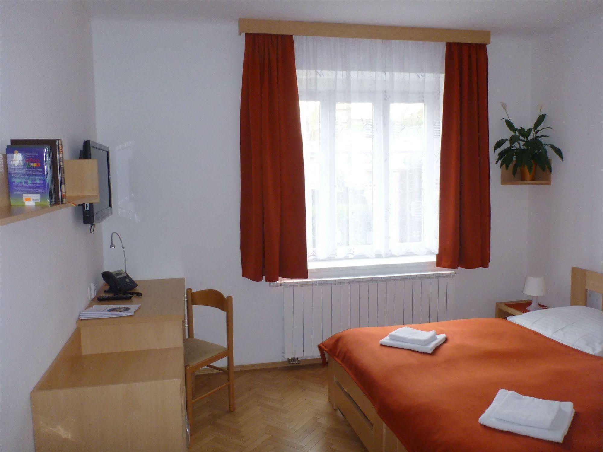Hotel Garni Rambousek Prága Kültér fotó