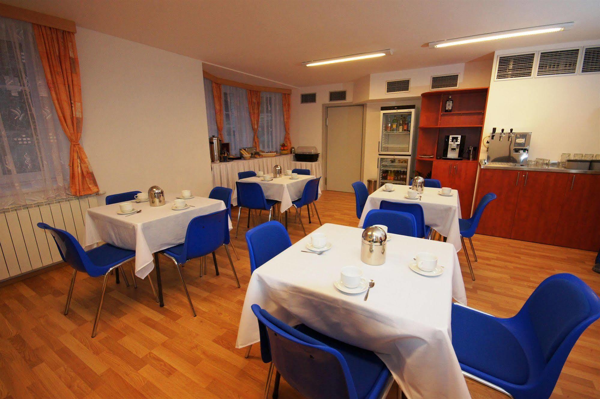 Hotel Garni Rambousek Prága Kültér fotó